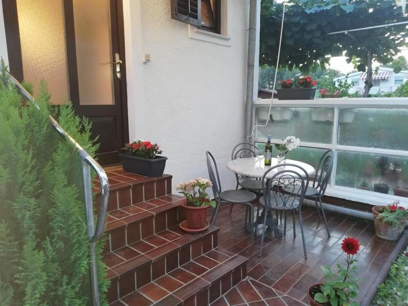 Apartament Studio Apartman Meli Poreč Zewnętrze zdjęcie