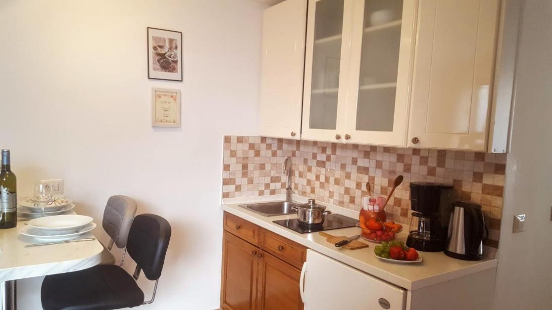 Apartament Studio Apartman Meli Poreč Zewnętrze zdjęcie